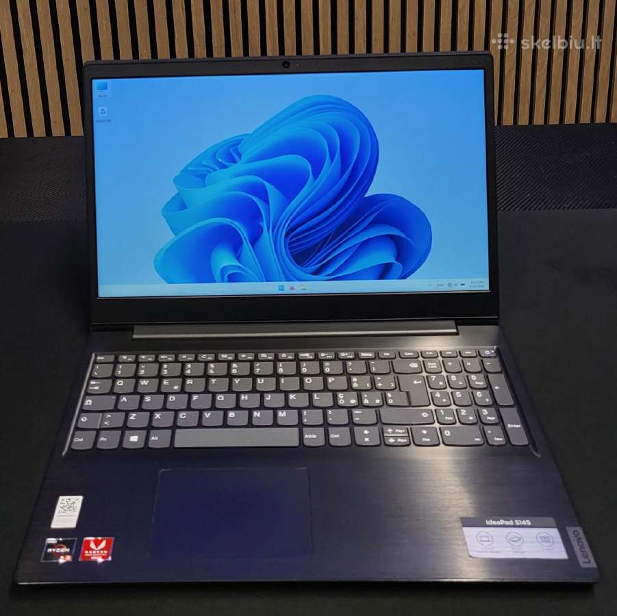 Lenovo 15,6/ Ryzen 3 3200 / 8 Ddr4/ 256 Nvme / Fhd