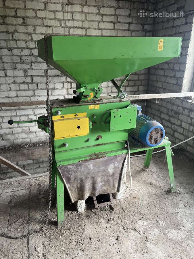 Grūdų grustuvė
