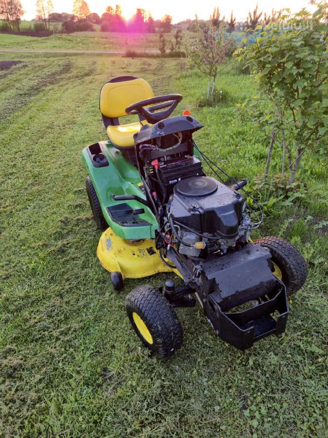 John deere x300