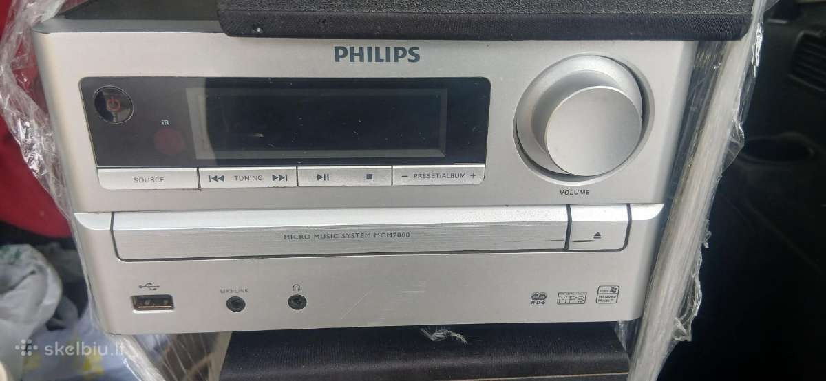 Philips ir JVC Muzikiniai Centriukai