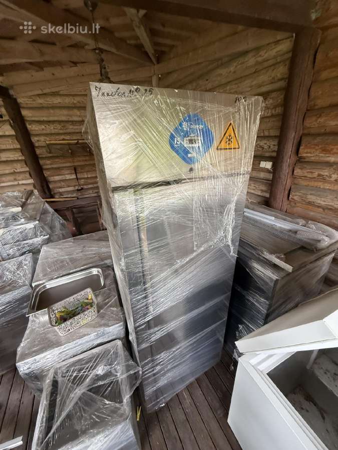 Pramoninis šaldiklis 700l