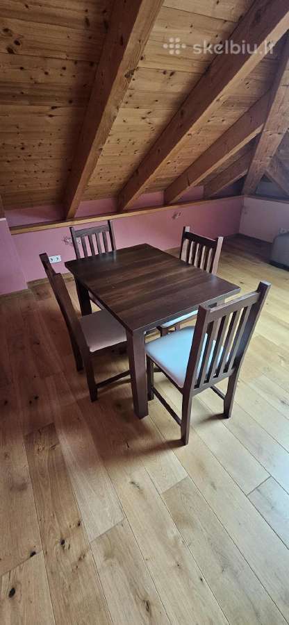 Valgomojo stalo komplektas