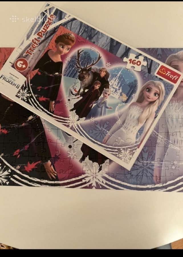 Parduodu frozen 2 dėlionę