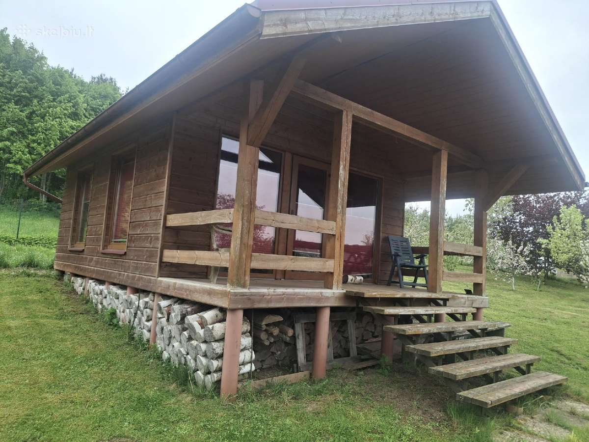 Jauki sodyba poilsiui su tvenkiniu Rokiškio rajone
