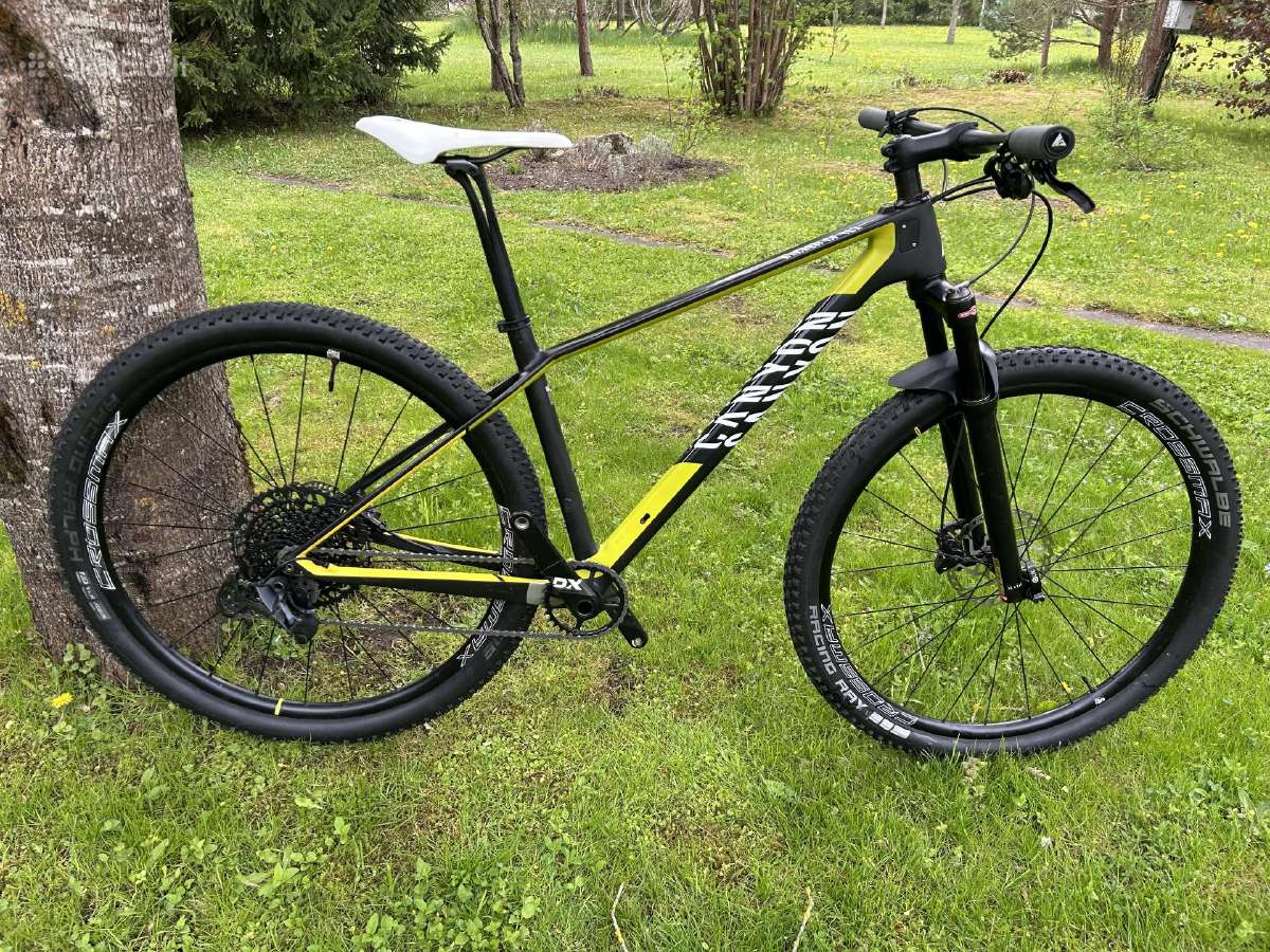 Canyon MTB karbonas M