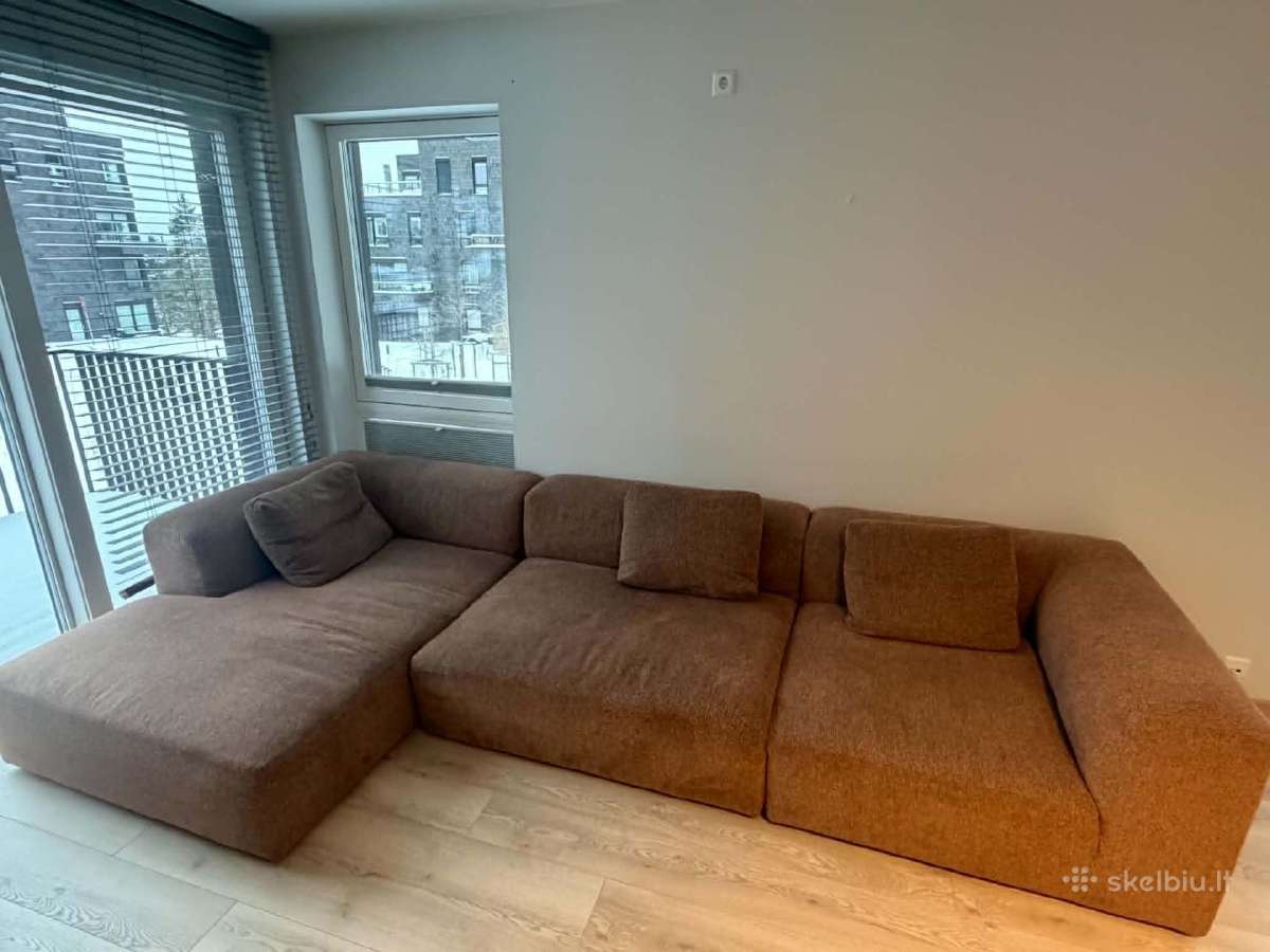 Vilmers „mound“ keturvietė sofa su šezlongu