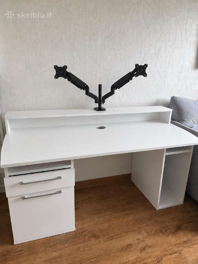 Kompiuterio stalas