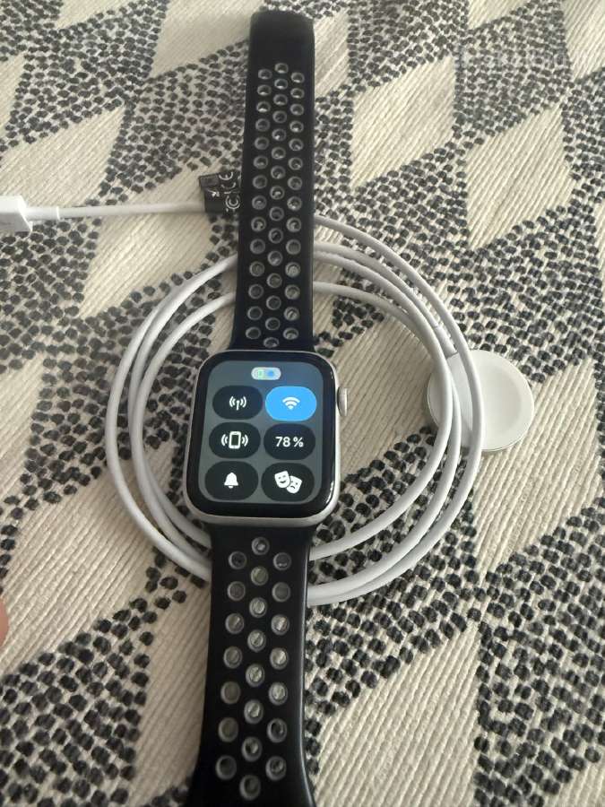 Apple Watch Series 5 44 mm. Nerūdijančio plieno Gp - nuotraukos Nr. 3