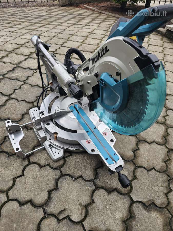 Makita Ls1219 medžio skersavimo staklės 1800w 305m