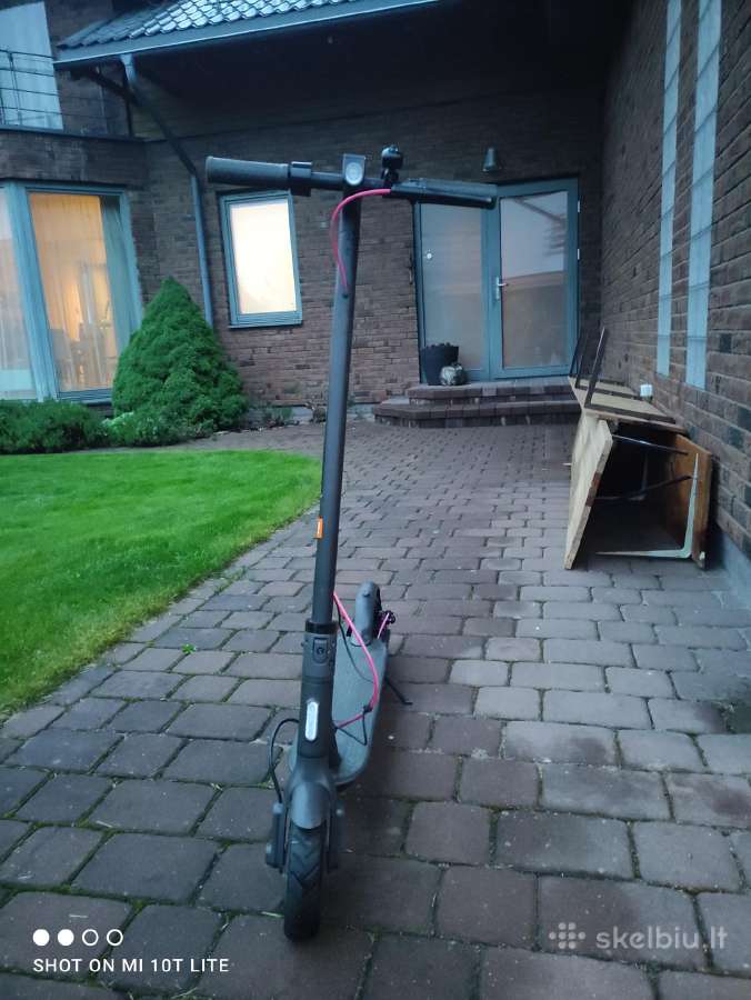 Xiaomi Mi Electric scooter Pro 2