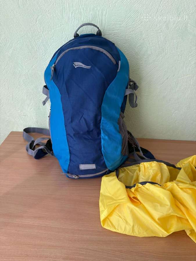 Sportinė dviratininko / žygių kuprinė su apsauga n