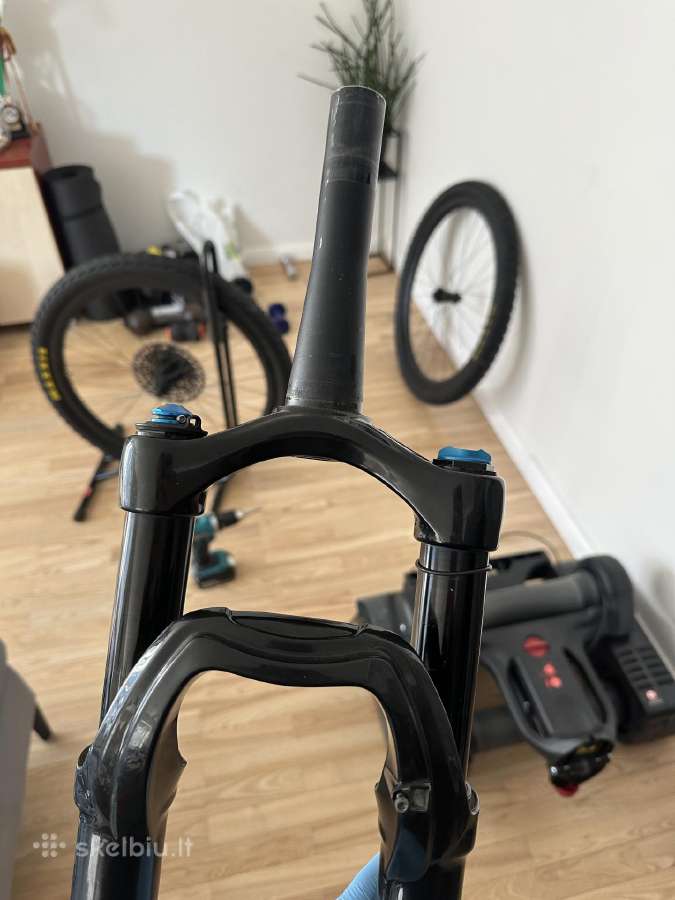 Fox Rythm 32 amortizatorius / šakė MTB
