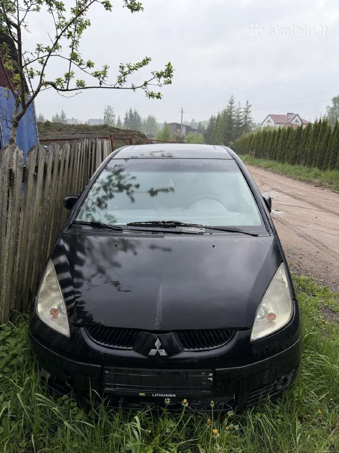 Mitsubishi colt dalym