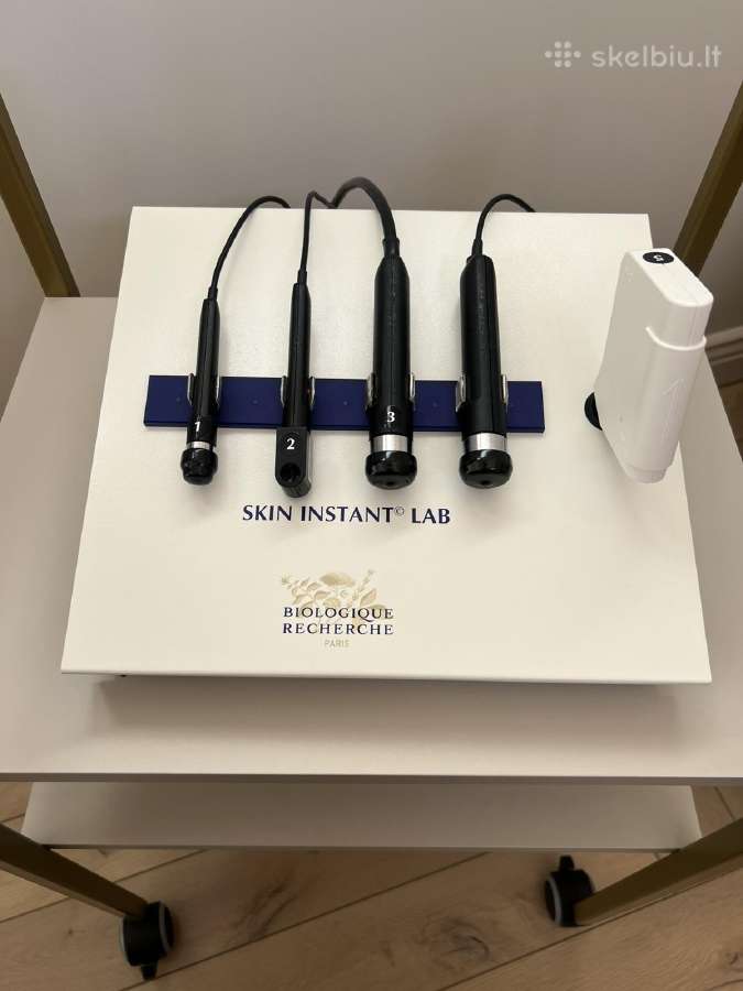 Biologique Recherche Skin Instant Lab aparatas