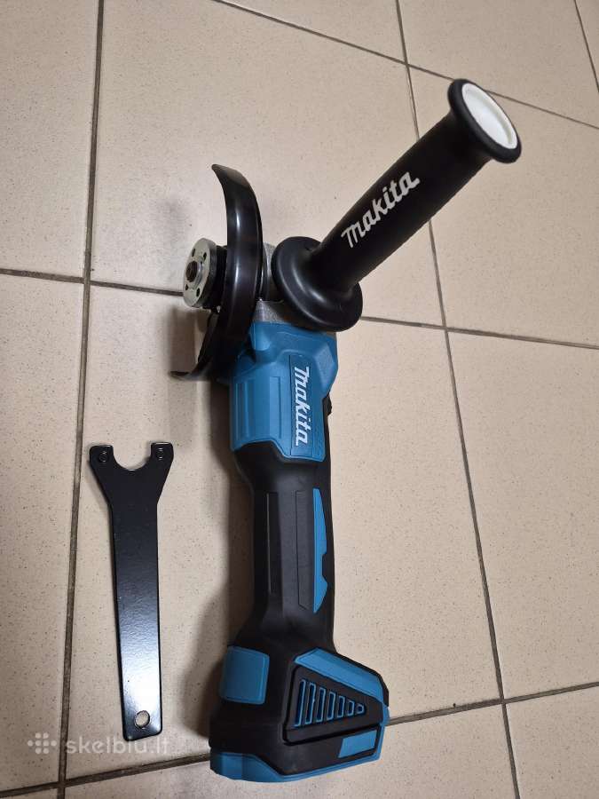 Makita kampinis šlifuoklis
