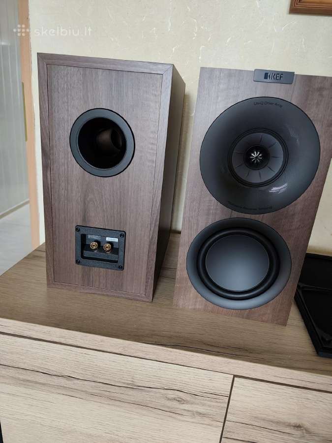 Kef Q Concerto Meta
