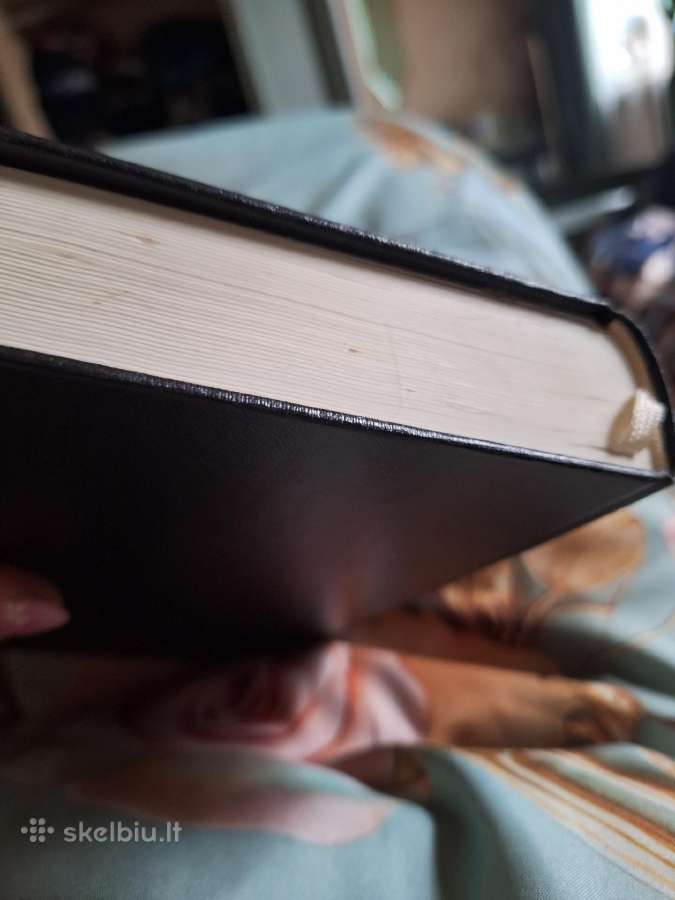 Biblija rusu kalba - nuotraukos Nr. 3