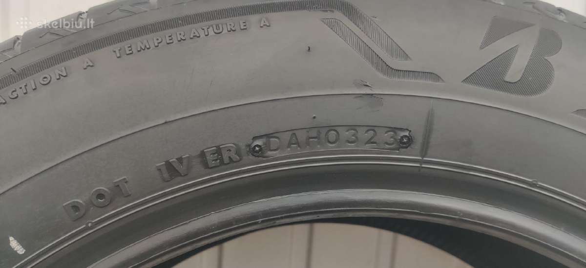 Continental vasarines 205/55 R17 padangos - nuotraukos Nr. 22