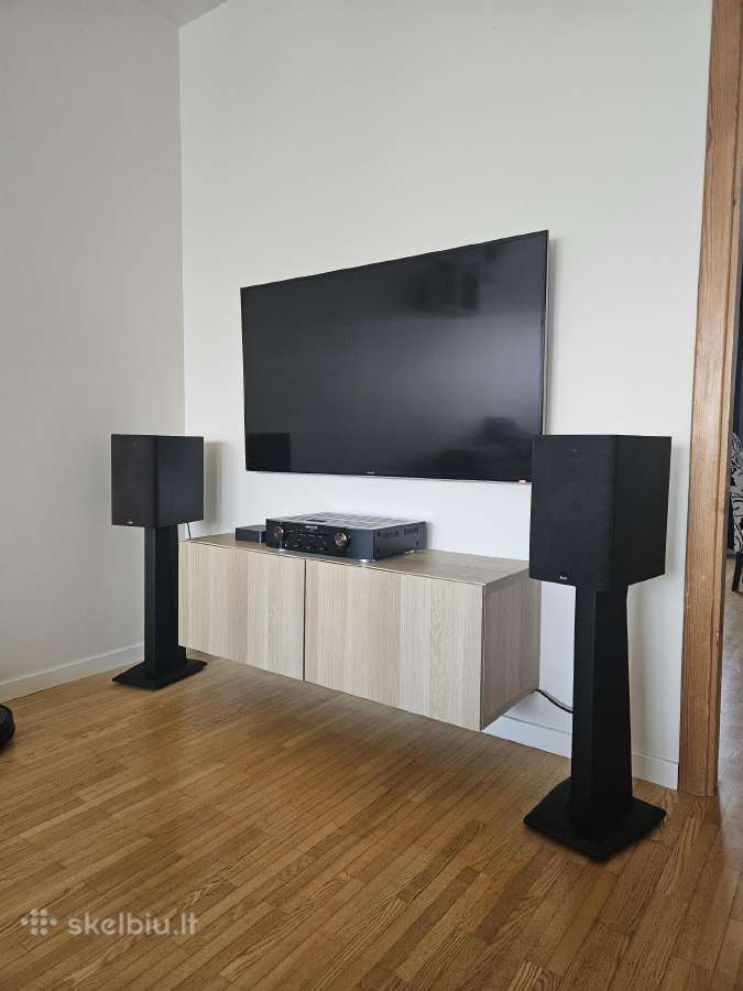Bowers & Wilkins 685