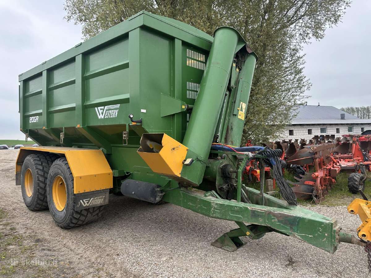 Perkrovimo priekaba su sraige western 20gr