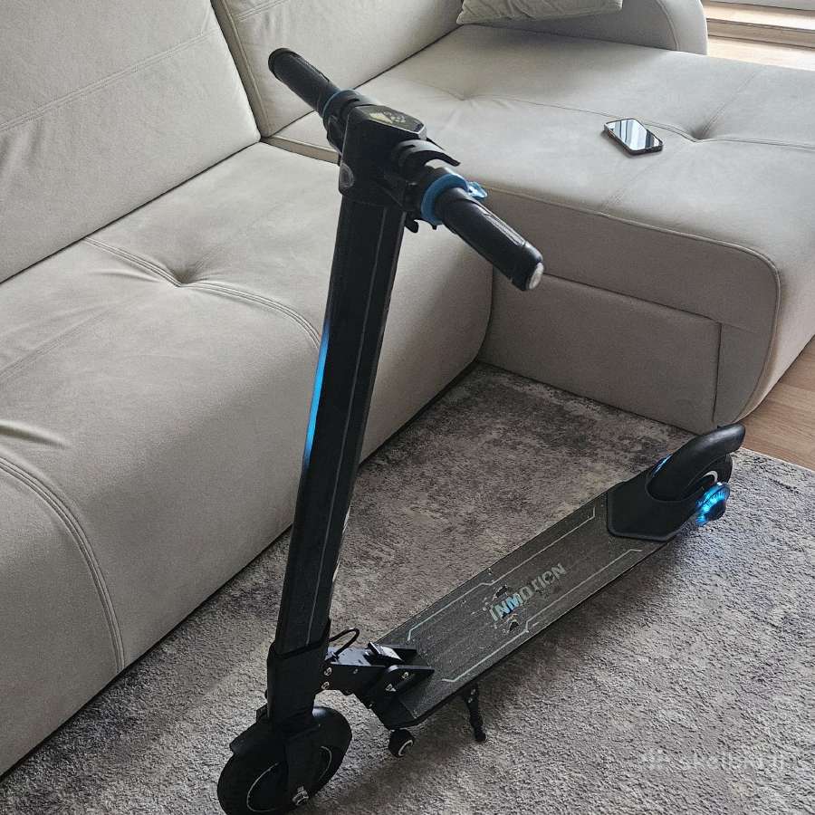 Inmotion L8d elektrinis paspirtukas - nuotraukos Nr. 9