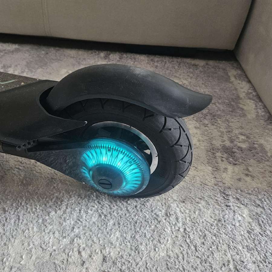 Inmotion L8d elektrinis paspirtukas - nuotraukos Nr. 15