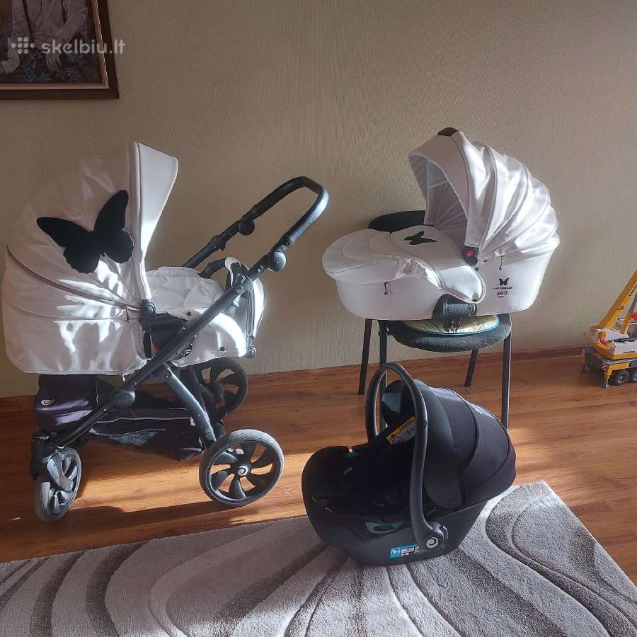 Parduodamas Agnės Kuzmickaitės sukurtą Aero Tuttis