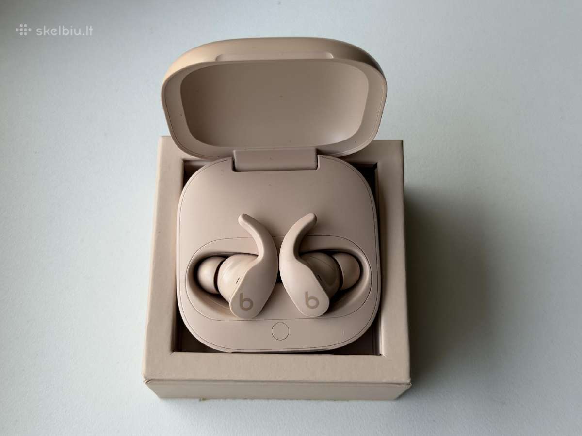 Beats Fit Pro x Kim
