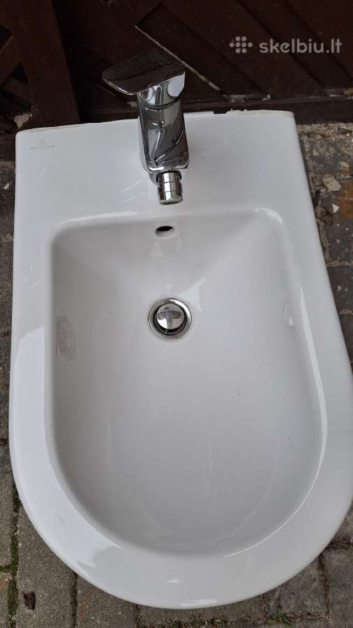Bide Villeroy and Boch