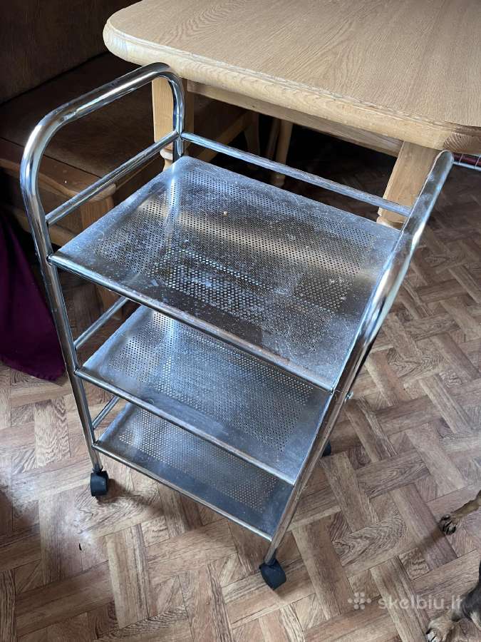 Chromuotas metalinis vežimėlis su ratukais grožio