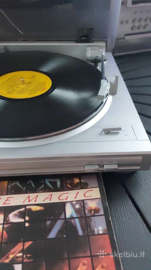 Automatinis patefonas Denon Dp-29f