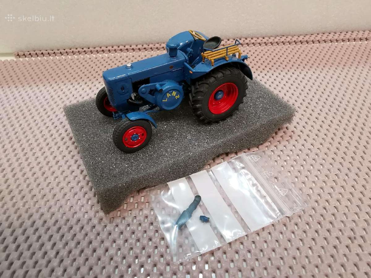 1/43 Traktorių modeliai - nuotraukos Nr. 26