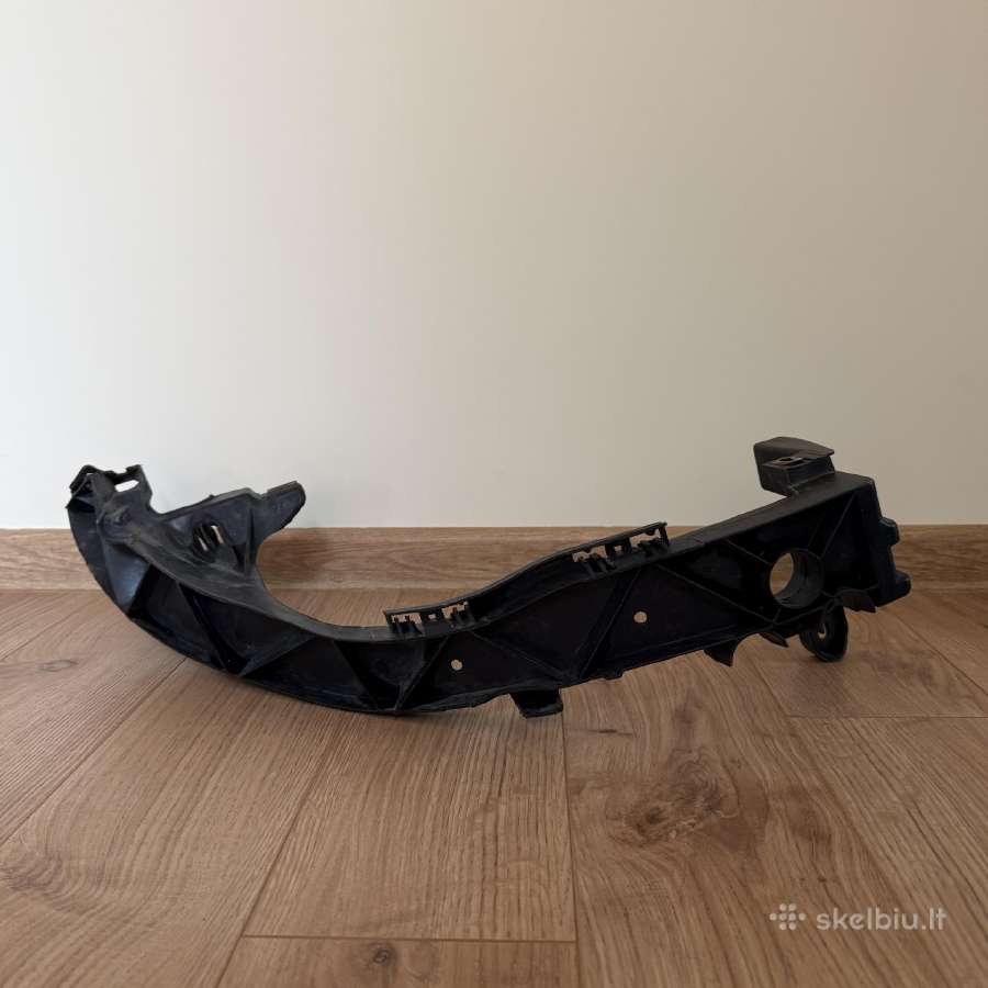 Bmw E82 E88 priekinio bamperio laikikliai Oem