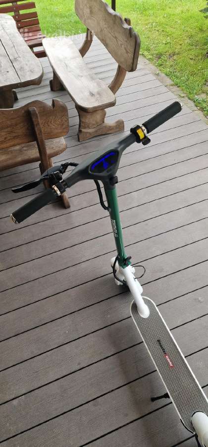 Elektrinis paspirtukas Beaster Scooter Bc Žalgiris - nuotraukos Nr. 4