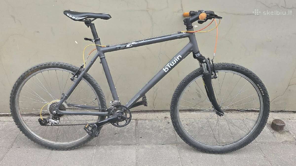 Btwin kalnų dviratis