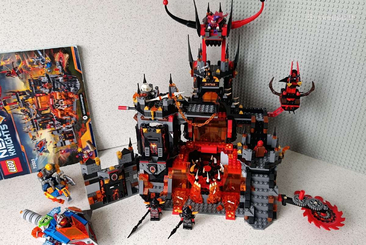 Lego Nexo Knight 70323 Jestro's Volkano Lair - nuotraukos Nr. 3