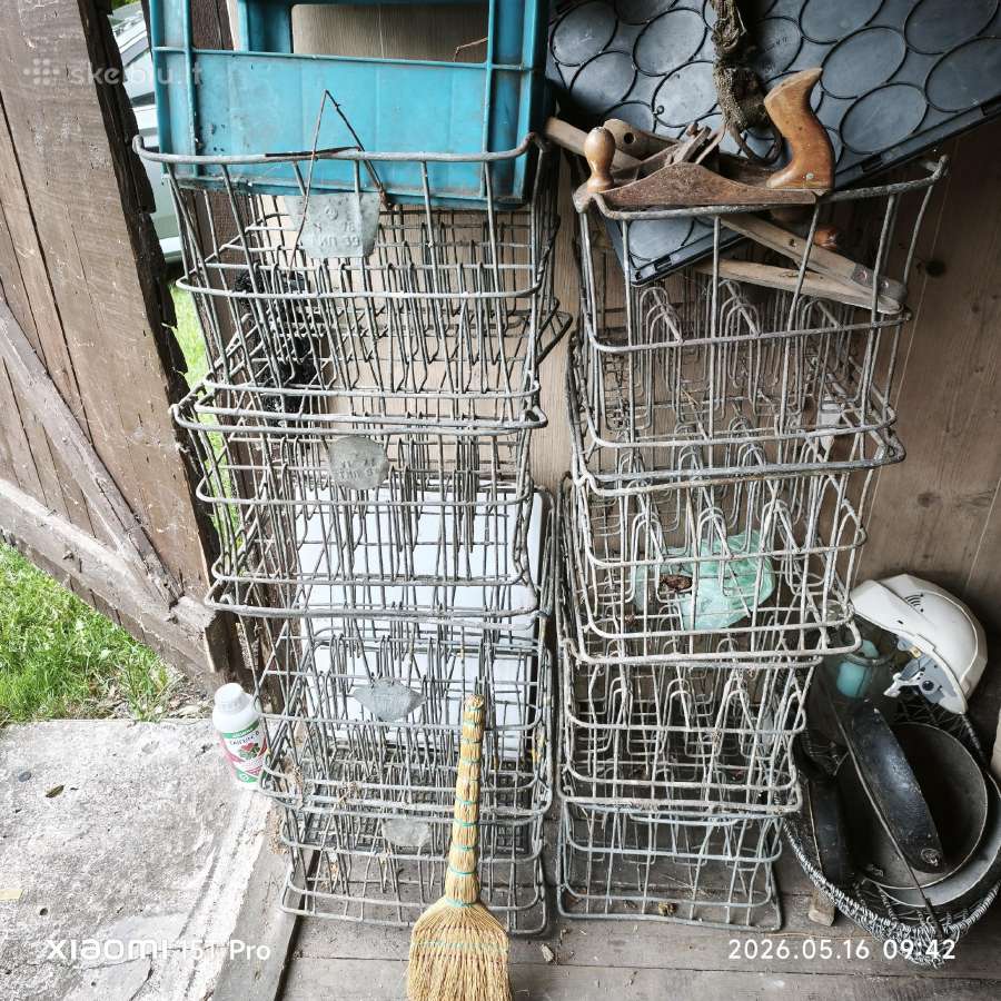 Metalinės butelių dėžės, tarybinės