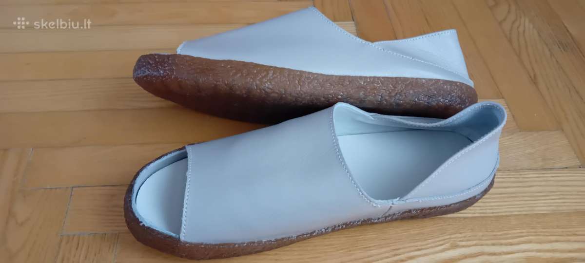 Laisvalaikio bateliai - nuotraukos Nr. 4