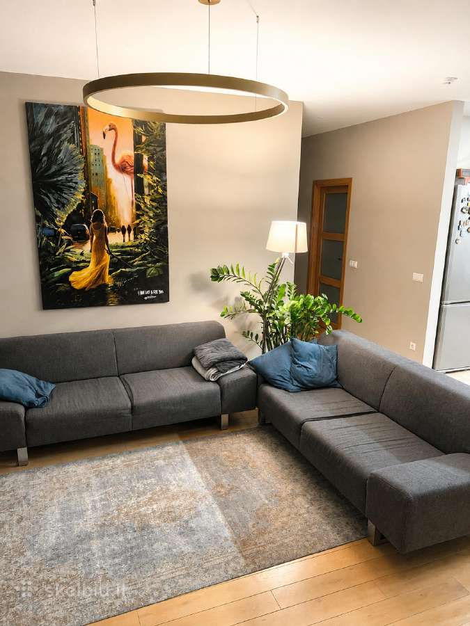 2 sofos, už abi 200 eur