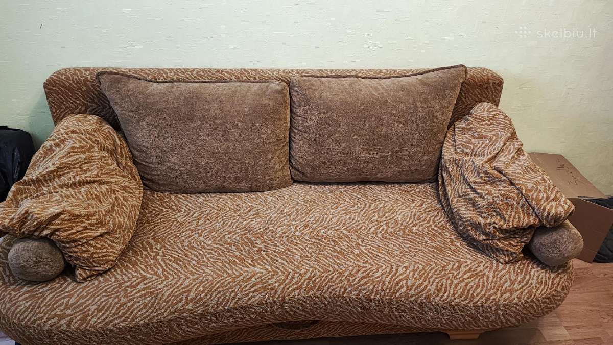 Parduodama sofa