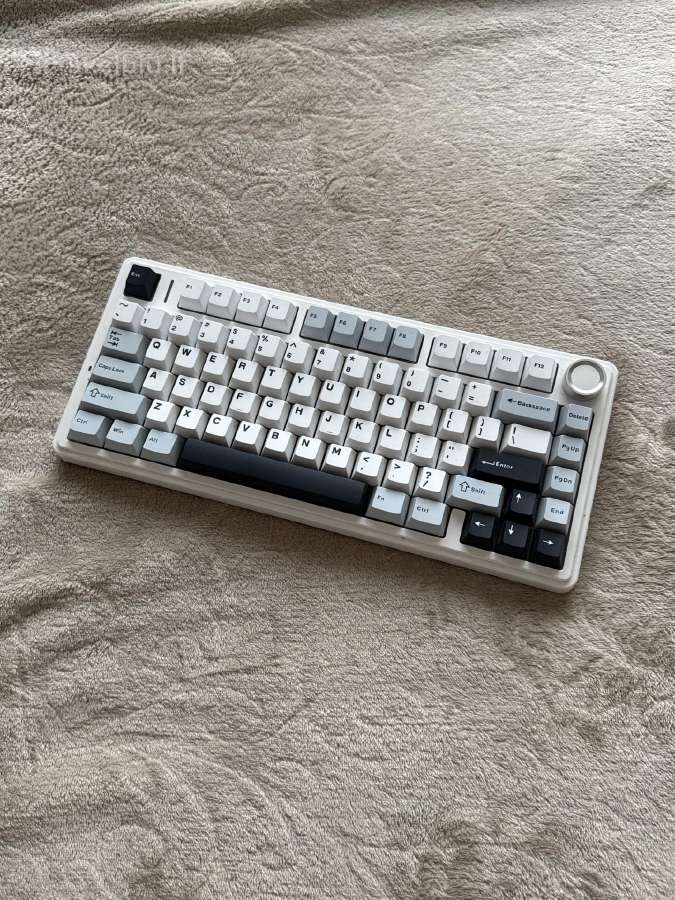 Parduodama Aula F75 mechaninė klaviatūra