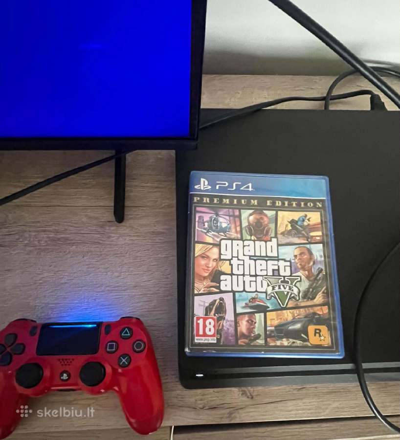 Playstation 4 slim