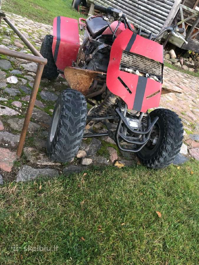 Keturratis suzuki bandit 600cc varikliu