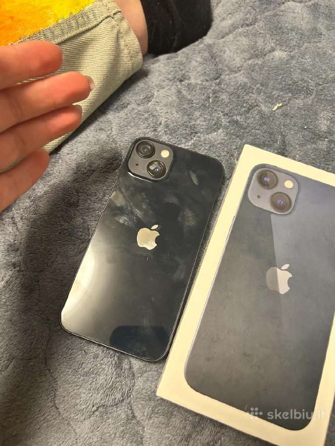 iPhone 13
