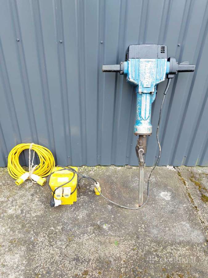 Makita Hm1810