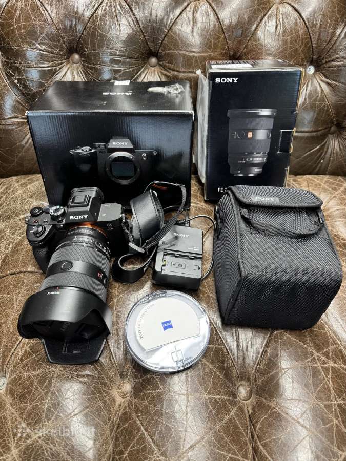 Idealios buklės objektyvas Sony 24-70 2.8 Gm II