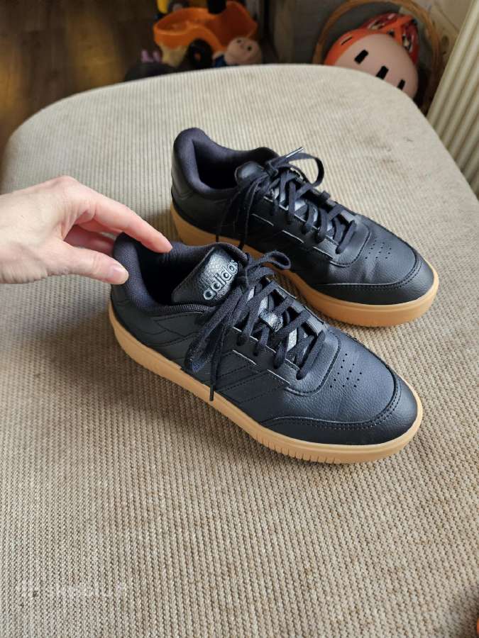 Adidas originalūs batai