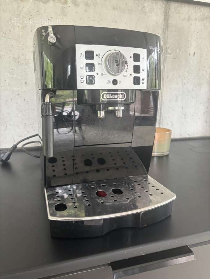 Lavos aparatas Delonghi Magnificaa