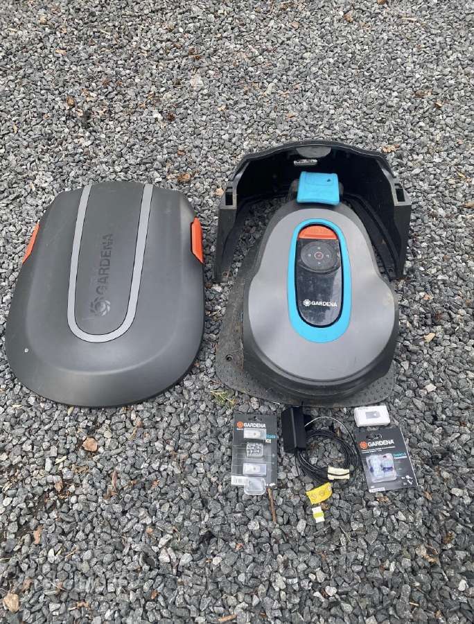 Parduodu robota Gardena silena minimo 500