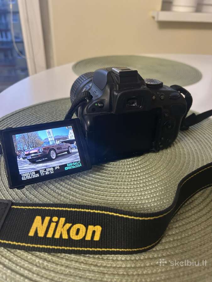 Nikon D5100